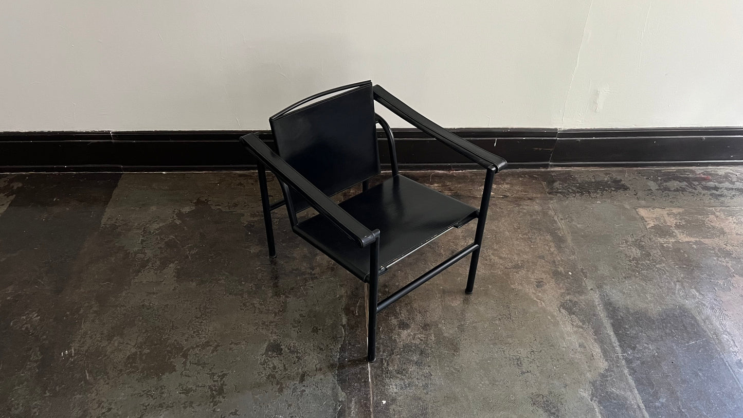 LC1 Chairs by Le Corbusier, Pierre Jeanneret, and Charlotte Perriand for Cassina (Pair)