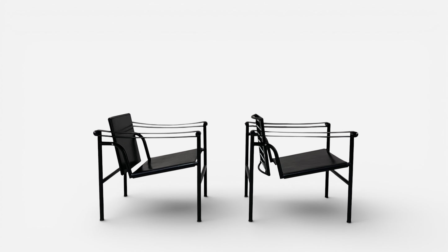 LC1 Chairs by Le Corbusier, Pierre Jeanneret, and Charlotte Perriand for Cassina (Pair)