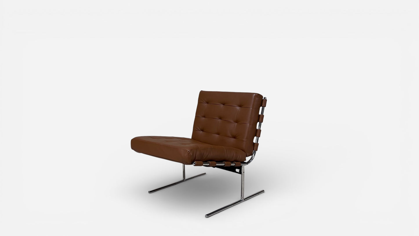 T Invertido by Jorge Zalszupin for L'Atelier