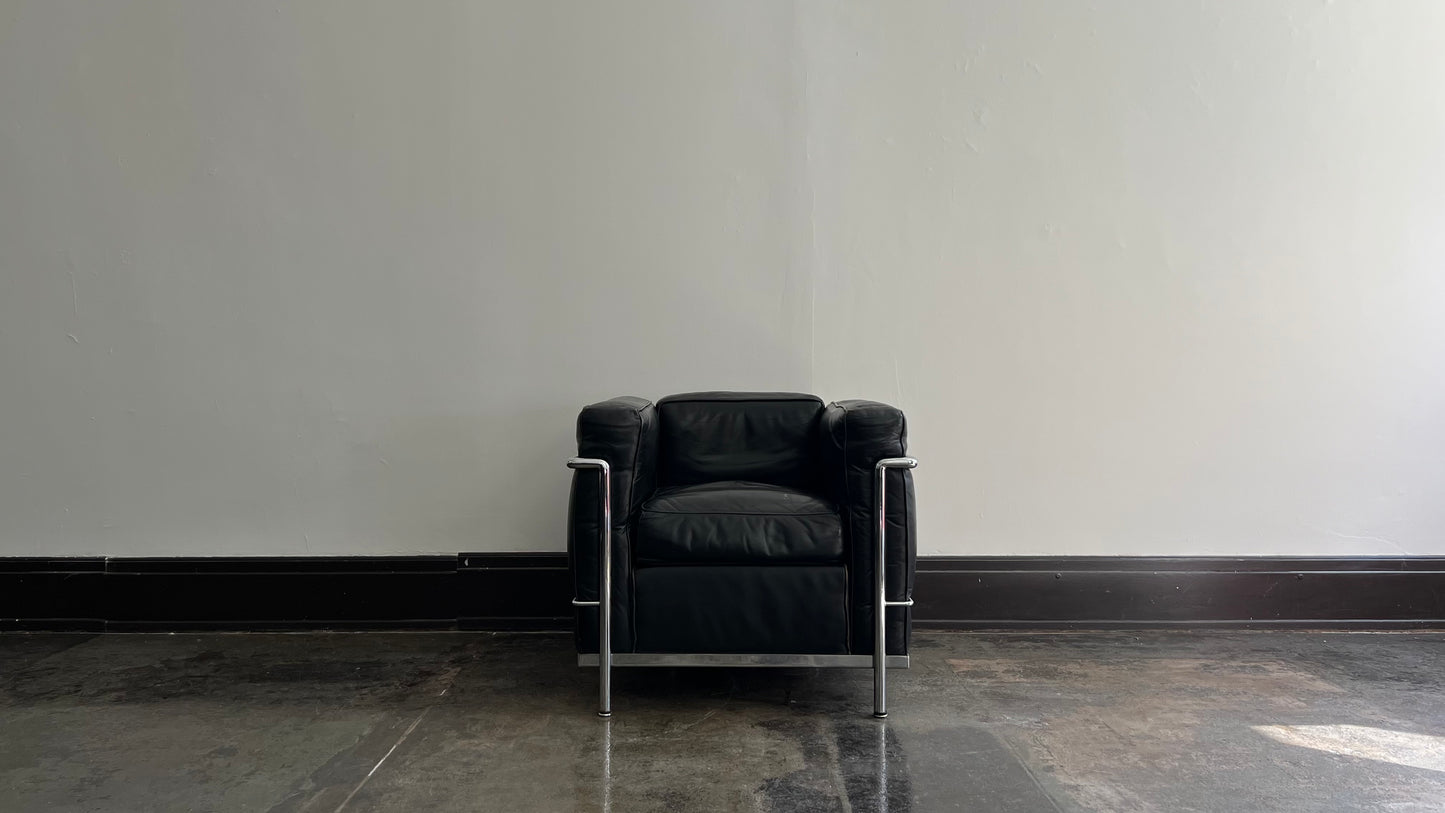 LC2 Club Chair by Le Corbusier, Pierre Jeanneret, and Charlotte Perriand for Cassina (2 of 2)