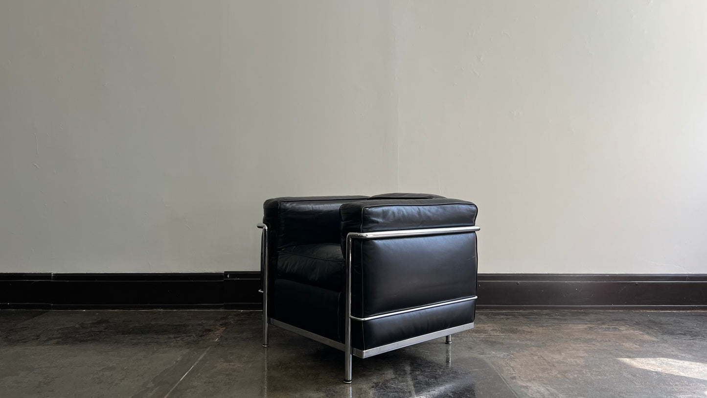 LC2 Club Chair by Le Corbusier, Pierre Jeanneret, and Charlotte Perriand for Cassina (2 of 2)