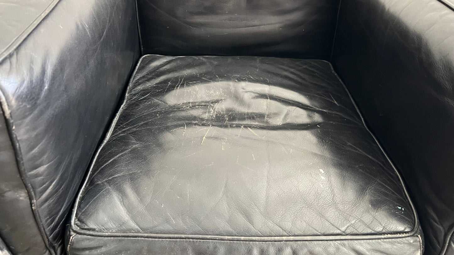 LC2 Club Chair by Le Corbusier, Pierre Jeanneret, and Charlotte Perriand for Cassina (2 of 2)