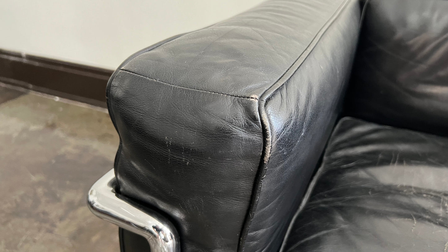 LC2 Club Chair by Le Corbusier, Pierre Jeanneret, and Charlotte Perriand for Cassina (2 of 2)