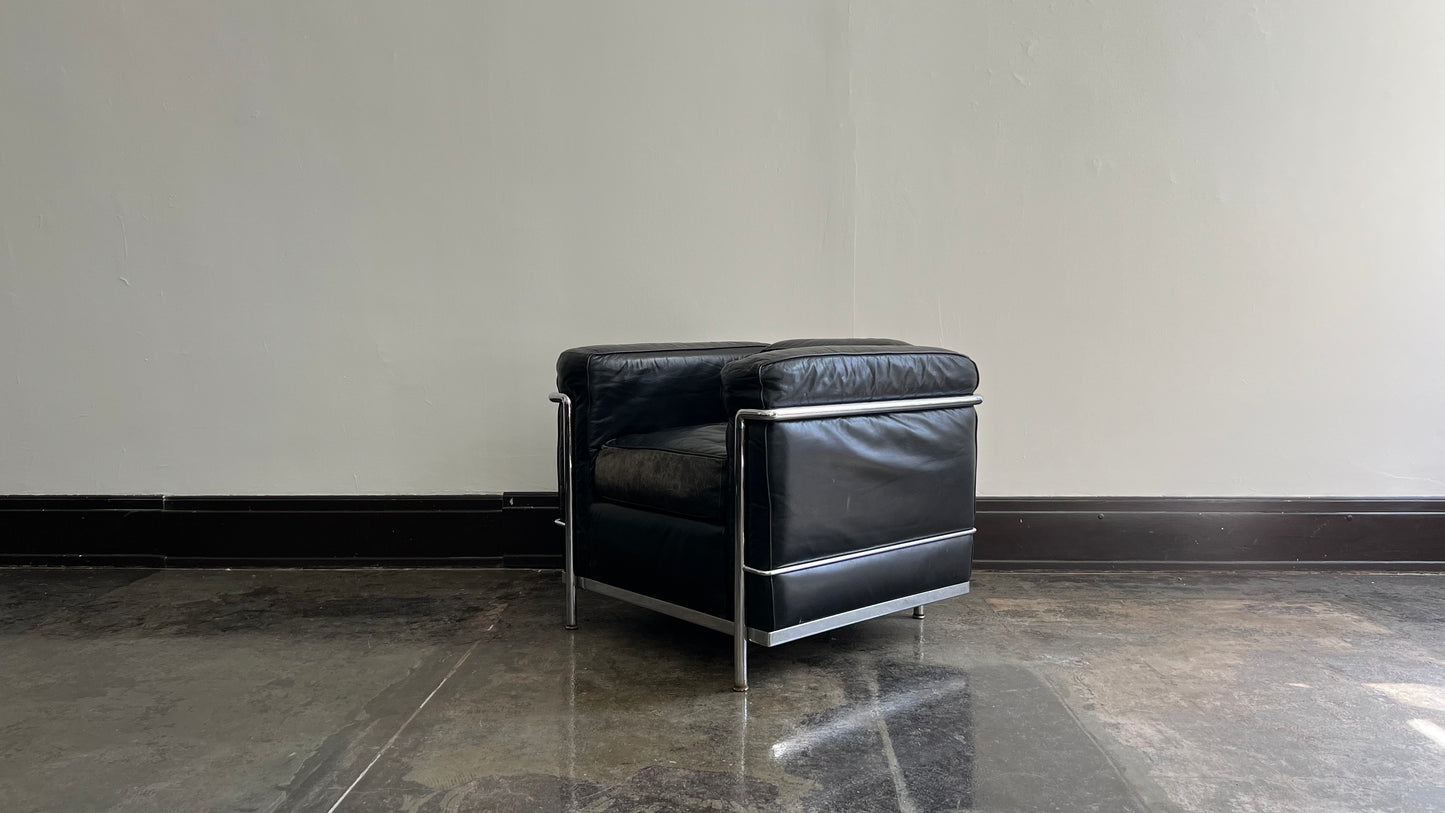LC2 Club Chair by Le Corbusier, Pierre Jeanneret, and Charlotte Perriand for Cassina (1 of 2)