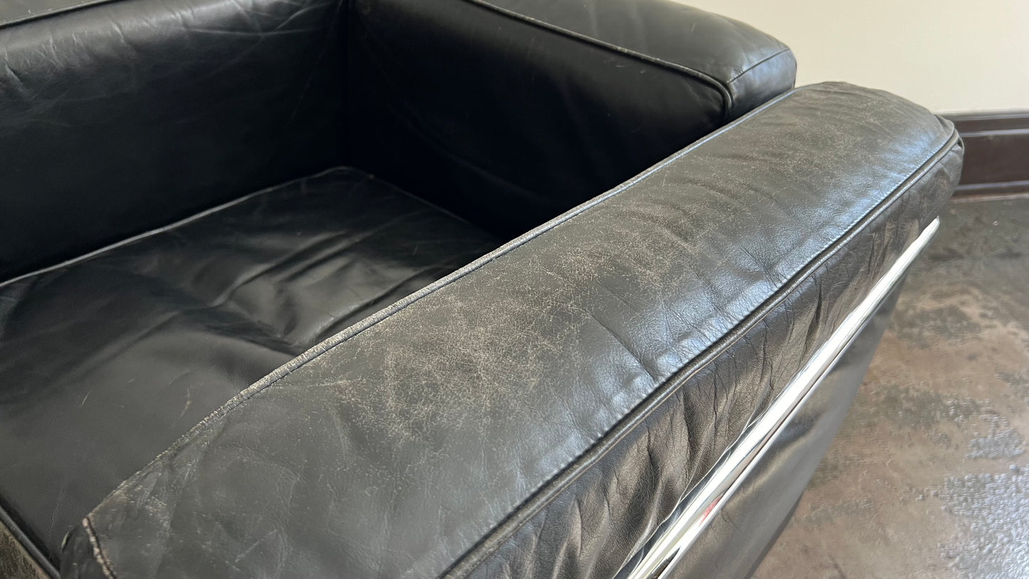 LC2 Club Chair by Le Corbusier, Pierre Jeanneret, and Charlotte Perriand for Cassina (1 of 2)