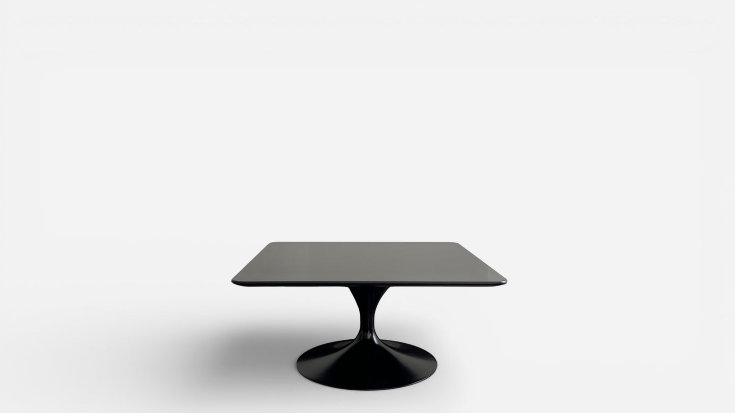 Eero Saarinen x Charlotte Perriand Tokyo Tulip Table