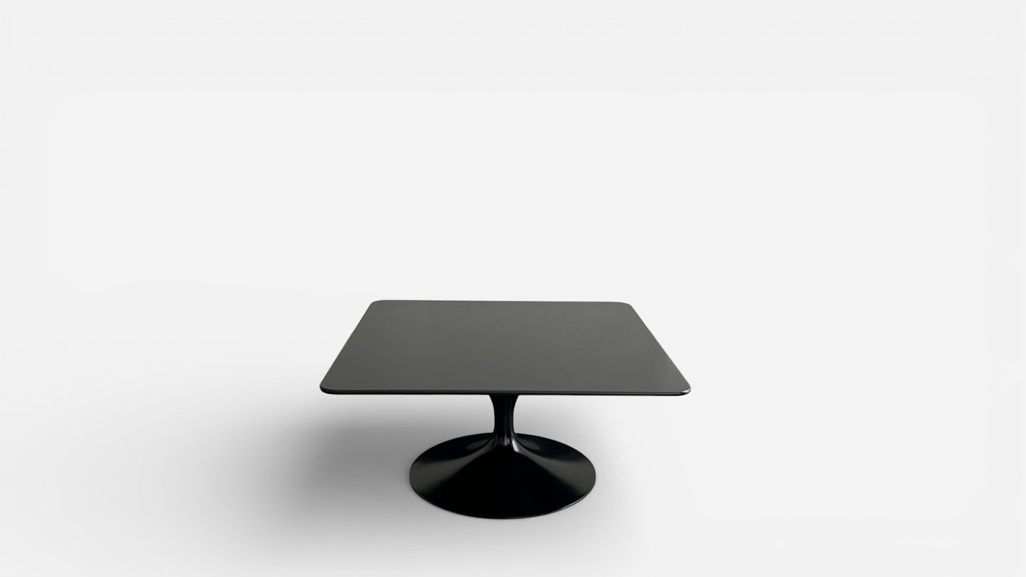 Eero Saarinen x Charlotte Perriand Tokyo Tulip Table