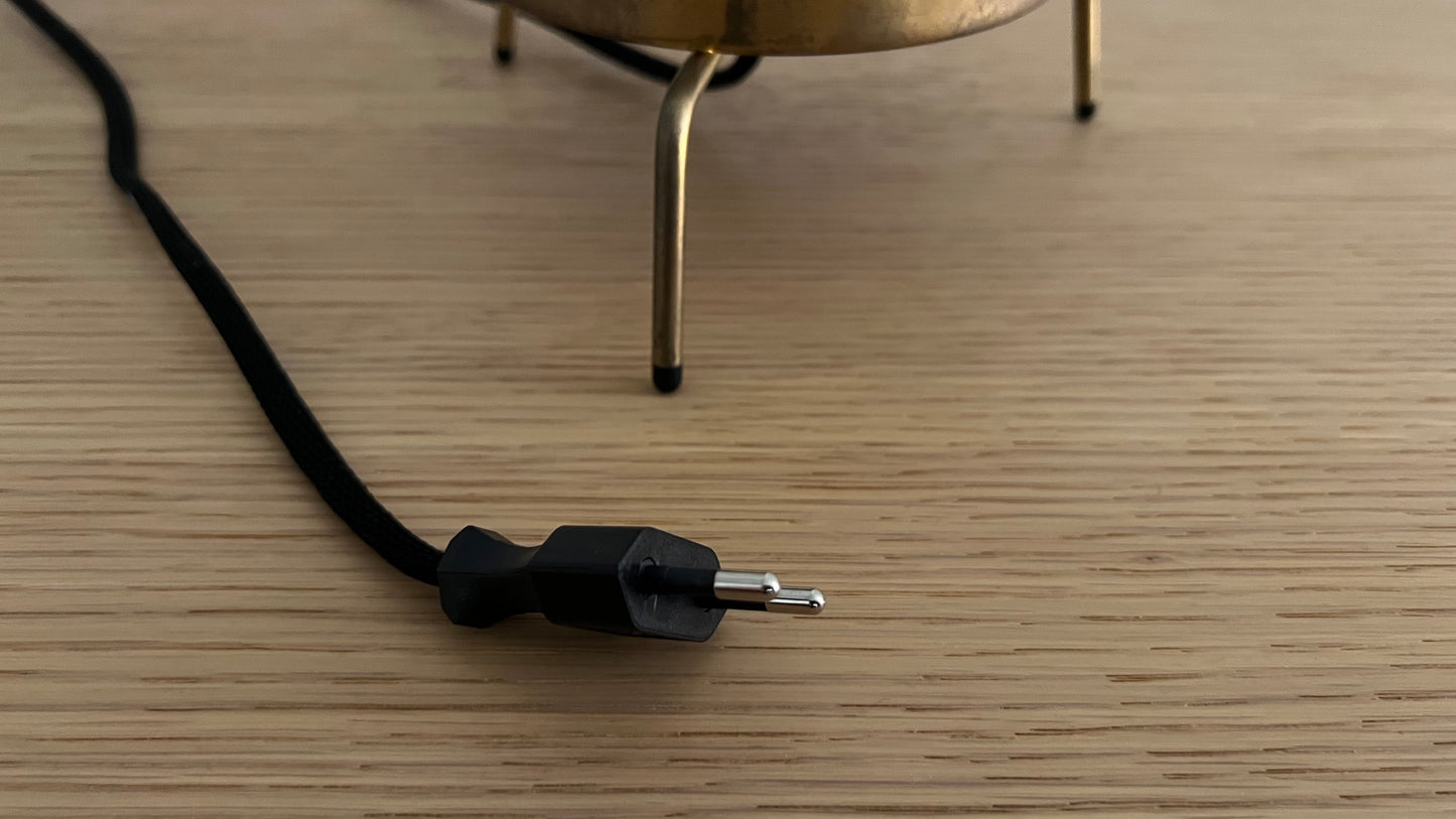 PM-02 Table Lamp by Paul McCobb re-edited by Fritz Hansen