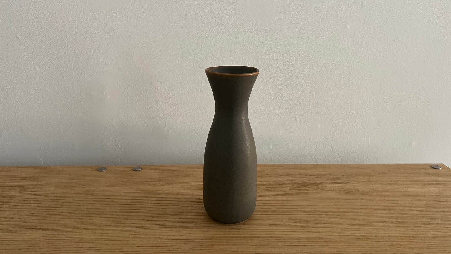 Japanese Vase by Lindt-Stymeist
