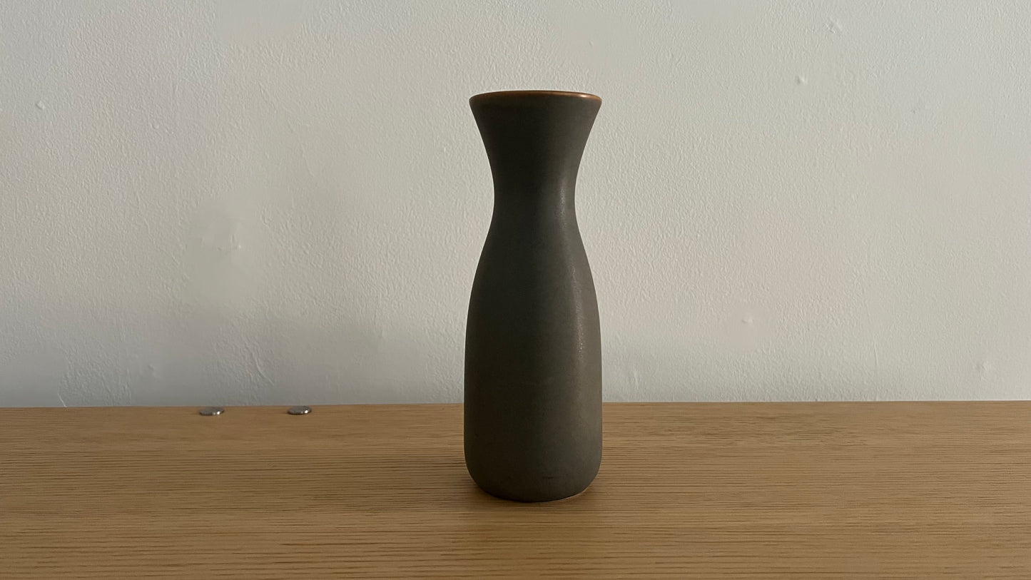 Japanese Vase by Lindt-Stymeist