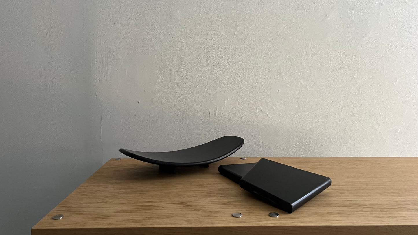 Shoggi Stool by Alain Gaubert