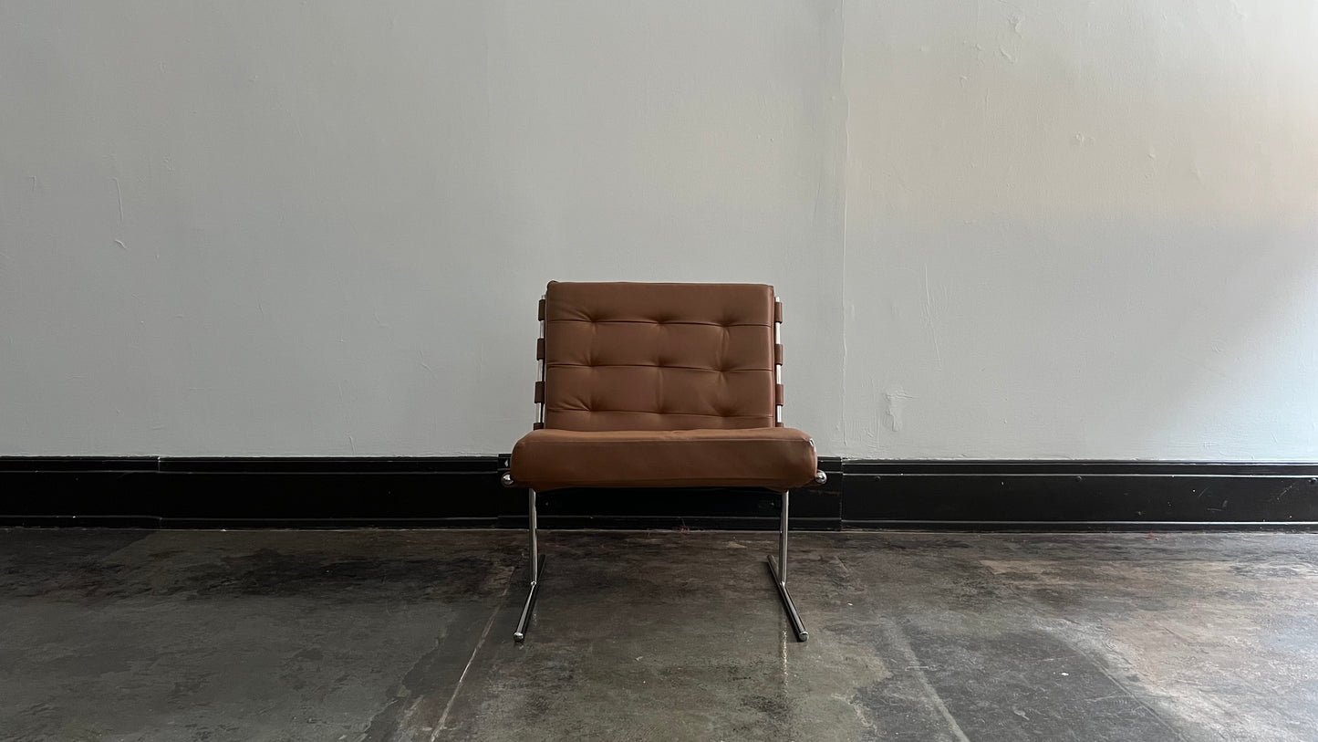 T Invertido by Jorge Zalszupin for L'Atelier